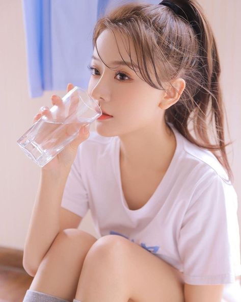 美女主播一区